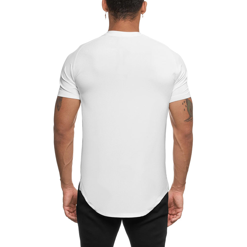 Мужские легкие футболки для бе – обзор и цена Running Gear Tank